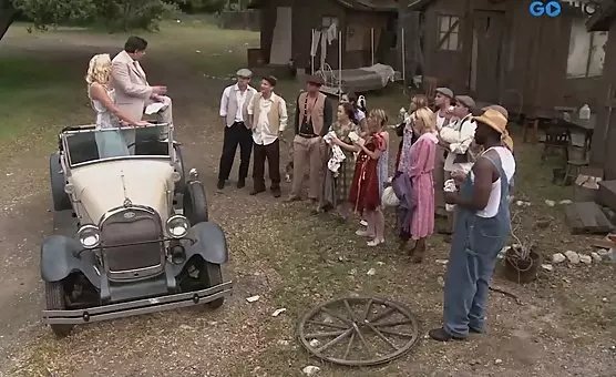 Erotic Outdoor Movie Set Orgy Lovers Riding and Clit Licking